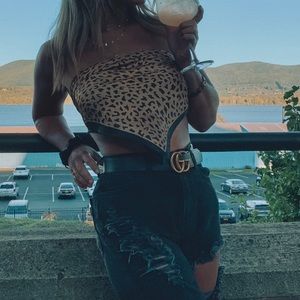 Black/Dark Brown Leather Reversible Gucci Belt